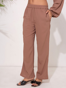 Elegante y Moderno Conjunto de Dos Piezas: Vestido Abaya de Poliéster Sólido 100% con Camisa Larga Irregular y Pantalones de Pierna Ancha, Estilo Modesto de Oriente Medio - Product Image 6