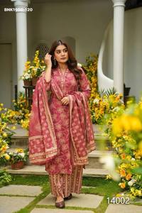 Proveedor de la colección de Kurti-Plazzo/Pant-Dupatta de muselina de alta calidad con estampado digital, de manga larga y corte recto, de Surat. - Product Image 2