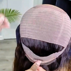 Perruque complète en dentelle de cheveux vierges indiens - Cheveux humains bruns d'Inde du Sud, dentelle HD sans colle - Épaisse et lisse, densité 250%, longue longueur - Product Image 3