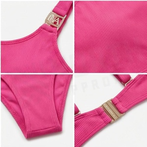 Ensemble de bikini asymétrique rose à une épaule avec bas de maillot de bain taille haute évidé pour femme - Product Image 4