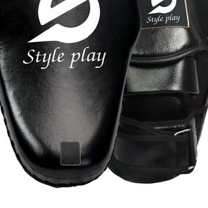 High Quality PU Leather Lightweight <b>Hook</b> Loop Closure Boxing Focus Pads Professional Made PU Leather Focus Mitts - Product Image 4