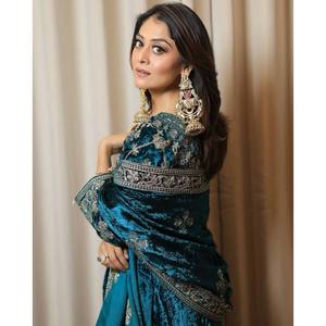 Ensemble haut et bas faits main de créateur avec dupatta pour tenue de soirée, taille XL, taille naturelle - Product Image 4