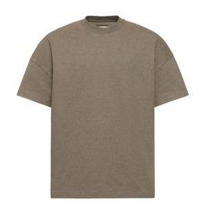 T-shirt classique beige à manches courtes – T-shirt en coton confortable, élégant et durable pour les acheteurs de vêtements en gros - Product Image 1