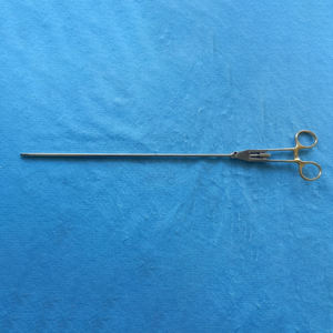 Portaagujas Laparoscópico Quirúrgico Elmed TC de 5 mm - Product Image 1