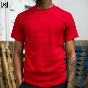 เสื้อยืดโอเวอร์ไซส์สีแดงพรีเมียมสำหรับผู้ชาย สไตล์สตรีทแวร์ทรงหลวม ผ้าคอตตอนหวีพิเศษ ย้อมสีสำเร็จรูป รับทำโลโก้ตามสั่ง โรงงาน OEM MAANIFY - Product Image 2