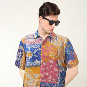 Chemise tendance pour homme, multicolores, en polyester, à motifs floraux, coupe classique, avec col chemise et manches courtes, pour un usage décontracté - Product Image 1