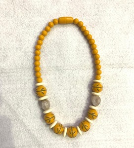 Collar de cuentas de resina de última moda, hecho en India, regalo para mujeres, collares para fiestas, de Afza Enterprises - Product Image 5