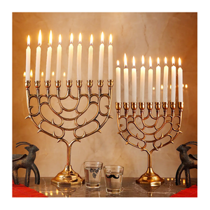 Magnífica Menorah de Latón Hecha a Mano, Candelabro Judío de Alta Demanda para Decoración, Celebración del Hanukkah - Product Image 6