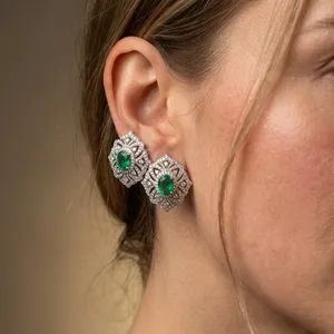 Boucles d'oreilles pendantes géométriques florales en émeraude naturelle de Zambie avec halo, bijoux de fête pour femme en argent 925 - Product Image 4