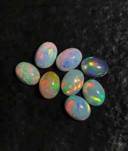 Opale d'Éthiopie naturelle, cabochon ovale multi-feu, lot de cabochons. - Product Image 2