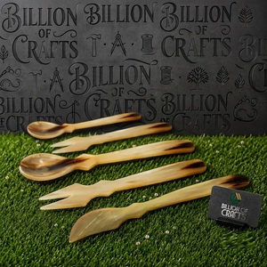 Ensemble de cuillères vintage en corne de buffle, couteau à fromage artisanal, spatule à beurre, épandeur à crème pour la cuisine à domicile, ensemble de 3 pièces - Product Image 3