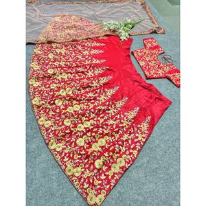 <b>Silk</b> Lehenga Choli for Parties and Weddings Fancy Border Work Elegant Wedding Apparel <b>Red</b> One-Size NF - Product Image 4