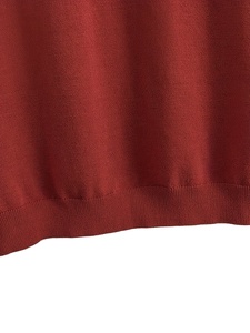Pull tricoté élégant pour homme à manches régulières, chaud et respirant, idéal pour l'automne et l'hiver, décontracté, uni, avec col et bouton unique - Product Image 4