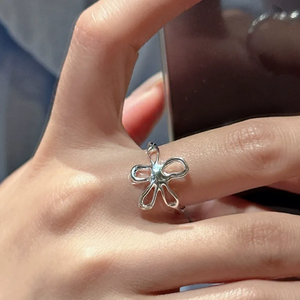Bague rétro en argent sterling S925, style coréen, design de niche, petite fleur, style blogueur tendance, vente en gros - Product Image 2