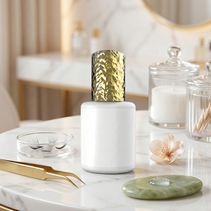 [SSM CHEMICAL] A Type Eyelash Glue for Private Label & OEM ODM with Balanced Viscosity for Precision <b>Work</b> - Product Image 1