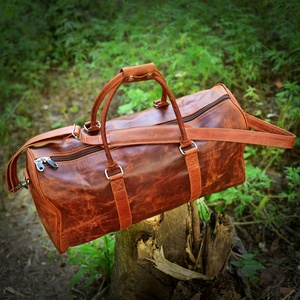 Sac de voyage vintage de luxe en cuir véritable, sac de sport pour femme, fabriqué à la main, avec fermeture à glissière - Product Image 5