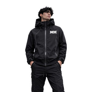 Veste de pluie élégante pour homme avec logo personnalisé, en polyester, imperméable, avec bande réfléchissante, pour l'hiver. - Product Image 1