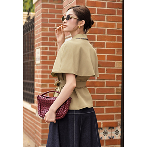 Blusa Elegante Color Caqui con Cuello Peter Pan y Cinturón de Tela a Juego para Mujer, Estilo Casual de Oficina para Otoño e Invierno, DARCY - Product Image 2