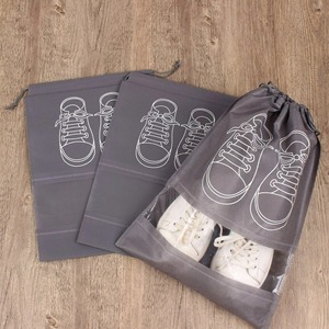 Bolsa de Embalaje para Zapatos de Polipropileno No Tejido con Impresión de Logotipo Personalizado al por Mayor, Bolsa Antipolvo Reutilizable con Ventana Transparente de PVC - Product Image 4