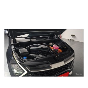 Kia Sportage Prestige 2023, 2WD, Caja de Cambios Automática, Asientos de Cuero, Norma de Emisiones Euro V, 49,521 km, Volante a la Izquierda, Tracción Trasera - Product Image 5