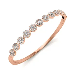Bracelet jonc pour femme EtherStar Jewels 2.00 CTW en or massif 18 carats avec diamants de laboratoire en grappe florale, certifié IGI, raffiné - Product Image 2
