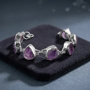 Pulsera Bohemia de Plata de Ley 925 con Amatista Natural en Bruto, Engaste Clásico en Bisel, Joyería Artesanal con Piedras Preciosas - Product Image 4
