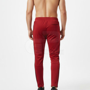 กางเกงวอร์มระดับโปร ทรงเข้ารูป ผ้าระบายอากาศได้ดี ออกแบบมาเพื่อการออกกำลังกายแบบเข้มข้นสูง เหมาะสำหรับการฝึกซ้อมในยิม - Product Image 2