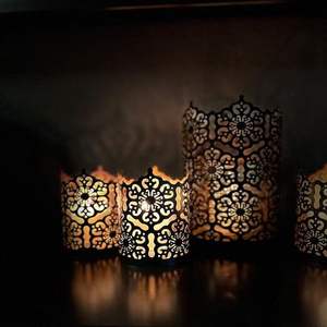 Portavelas decorativo de metal, perfecto para festivales, celebraciones, rituales e iluminación nocturna serena. - Product Image 5