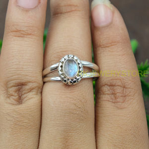 Bague en Pierre de Lune Arc-en-ciel Naturelle, Argent Sterling 925, Bague Bohème Faite à la Main avec Cabochon Ovale à Branches Divisées, pour Femme et Unisexe - Product Image 4