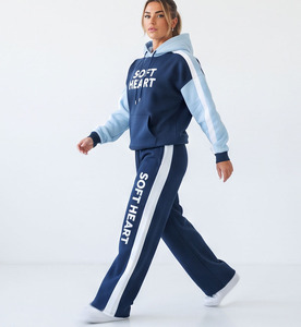 Ensemble de survêtement imprimé pour femme, coupe ample, sweat à capuche oversize et pantalon de survêtement à jambes larges, deux pièces, style décontracté streetwear, en coton, pour l'entraînement - Product Image 3