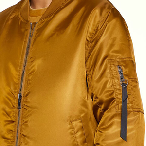 Nouvelle veste universitaire tendance en satin 100 % polyester pour homme, style rembourré coupe-vent de haute qualité, idéale pour l'automne - Product Image 4
