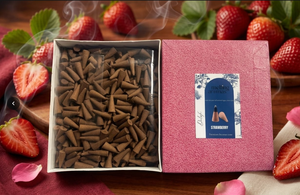 กรวยธูปหอมกลิ่นสตรอว์เบอร์รี MELTING AROMAS พร้อมที่วาง กลิ่นหอมบำบัดในกล่อง สำหรับใช้ในบ้าน สปา และการทำสมาธิ - Product Image 1
