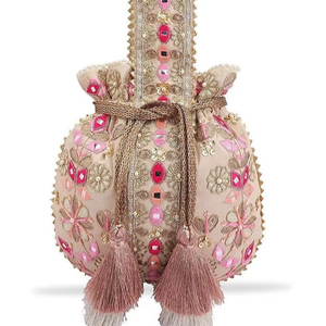 Bolso Potli de Seda Beige con Diseño Único, Bordado Floral Zardosi con Espejo Rosa, Bolso de Mano Étnico con Cordón para Mujer, Ideal para Bodas - Product Image 1