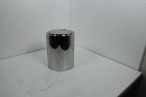 Carcasa de Estator Automotriz para Aplicaciones Industriales con Componentes Mecanizados con Precisión - Product Image 2