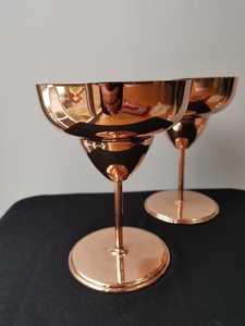 Copas de Martini Recubiertas de Cobre, Diseño Moderno, Acabado Brillante, Ecológicas, Portátiles, para Servir Vino en Fiestas y Uso Doméstico - Product Image 4