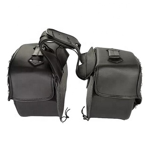 Nouvelles sacoches de moto en cuir imperméables et durables avec clous pour le bagage du motard - Product Image 4