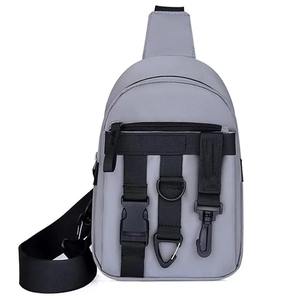 Bolso Bandolera Unisex de Nailon, Elegante, Informal, para Viajes, Ligero, Impermeable, Personalizable con Caracteres - Product Image 3