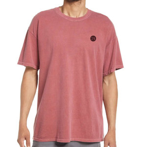 Camiseta Oversize Moderna para Hombre, Corte Holgado Premium, Diseño Urbano Inspirado en el Streetwear, Tela Ligera y Cómoda, Perfecta para el Día a Día - Product Image 1