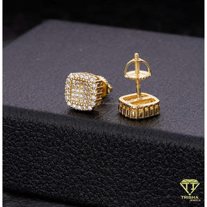 Boucles d'oreilles en moissanite de luxe moderne, taille carrée, en argent sterling 925, bijoux pour hommes et femmes - Product Image 2