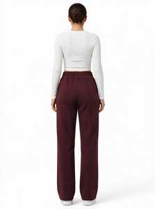 ONETEN APPAREL Pantalones Deportivos Anchos Color Borgoña para Mujer, Cintura Elástica con Cordón, Bolsillos Laterales, Joggers Casuales - Product Image 2