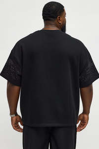 Camiseta de hombre de algodón 100% de alto gramaje con pedrería, corte holgado y extragrande, de secado rápido y ecológica, de fabricante de ropa urbana. - Product Image 5