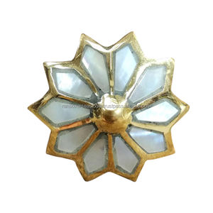 ลูกบิดทองเหลือง & ไม้ถูพื้นแบบพรีเมี่ยมสำหรับการตกแต่งที่สมบูรณ์แบบสำหรับลิ้นชักตู้และเฟอร์นิเจอร์ที่หรูหรา - Product Image 4