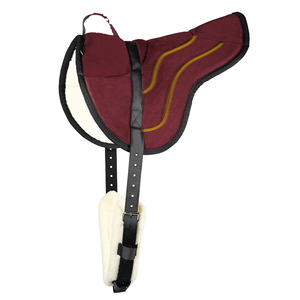 Vente en gros de tapis d'équitation avec sangle pour l'équitation à dos nu - Product Image 1