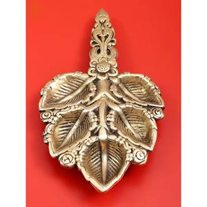 9 Inches Handheld Puja Panch Aarti Diya <b>Leaf</b> Design Handmade Brass Diya for Temple Sculpture Category - Product Image 1