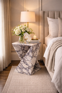 Table d'appoint en marbre naturel de luxe, table à piétement géométrique, table d'appoint moderne en marbre pour salon - Product Image 4