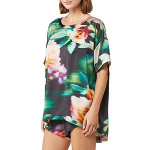 Vêtements de nuit en soie personnalisés imprimés par sublimation, ensemble de pyjama de luxe en 2 pièces pour femmes - Product Image 4