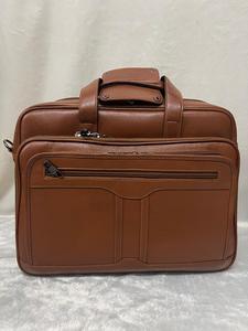 High Quality Minimalist Leather Messenger <b>Bag</b> for Meetings <b>Tablet</b> Documents Carry Office Use Available for Sale - Product Image 2
