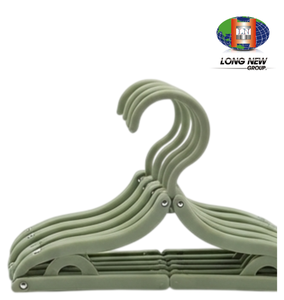 Longnew แม่พิมพ์พลาสติก PP แบบฉีดแขวนเสื้อผ้าที่มีสีและขนาดที่กำหนดเองได้ - Product Image 1