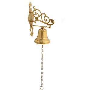 Support mural en laiton détaillé en forme de trompe d'éléphant, contenant une petite cloche décorative suspendue. Cloche murale en laiton, prix de gros. - Product Image 4