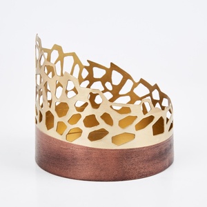 New Arrival Customised Metal Cut-Out <b>Hurricane</b> Candle Holder Christmas Glass <b>Lantern</b> Outdoor Decorations Home Decoration - Product Image 4